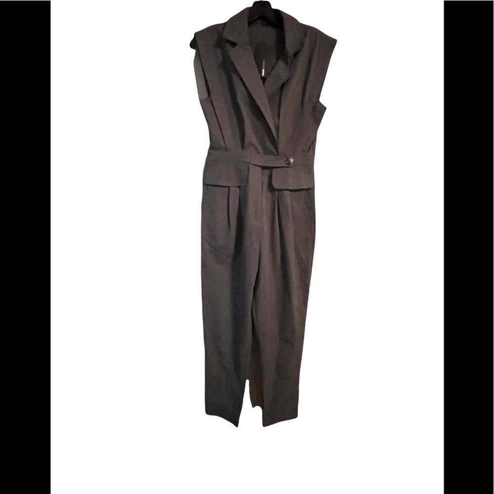 Sleeveless Jumpsuit -Dark Grey